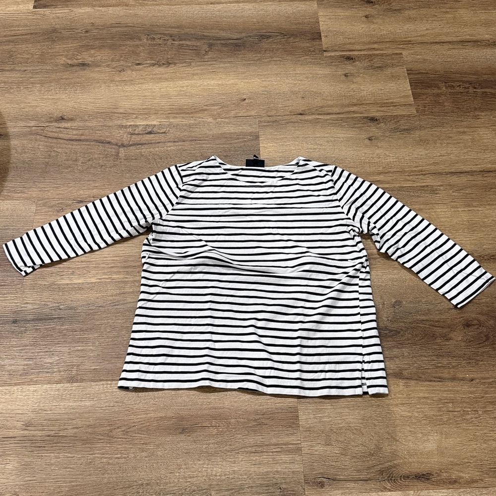 Nursing Queen Hidden Zippers Black White Breastfeeding Stripe Shirt Top LARGE